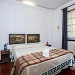 081b) Historic Il Vigneto 49, Sea View, Balcony, Free Private Parking