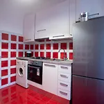 شقة 081b) Historic Il Vigneto 49, Sea View, Balcony, Free Private Parking *