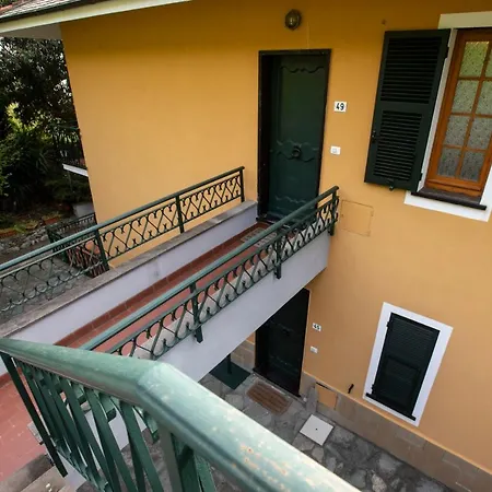 081b) Historic Il Vigneto 49, Sea View, Balcony, Free Private Parking 公寓