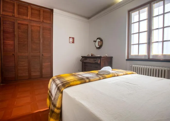Apartman 081b) Historic Il Vigneto 49, Sea View, Balcony, Free Private Parking Moneglia