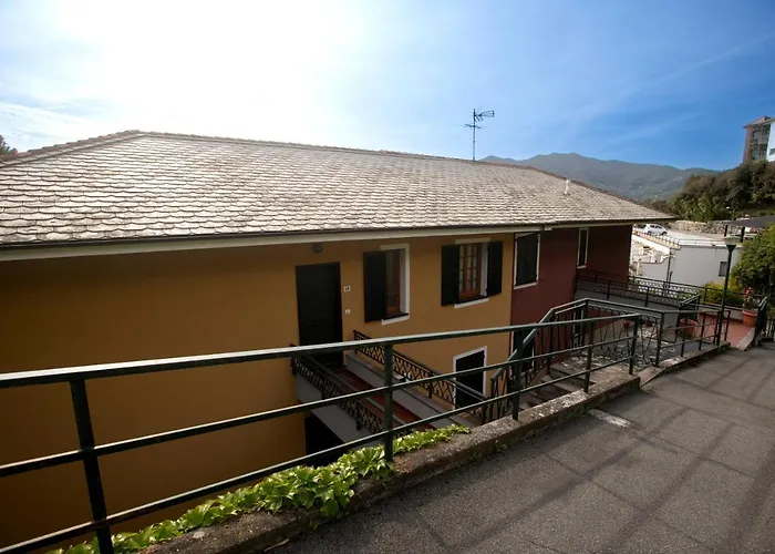 081b) Historic Il Vigneto 49, Sea View, Balcony, Free Private Parking Apartman