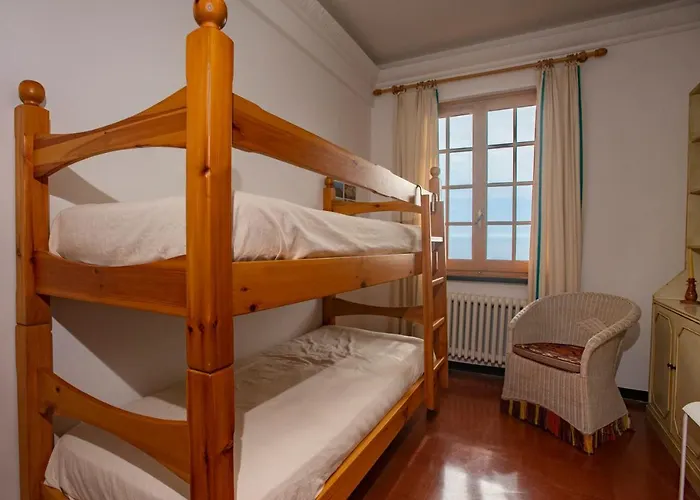 Apartman 081b) Historic Il Vigneto 49, Sea View, Balcony, Free Private Parking Moneglia