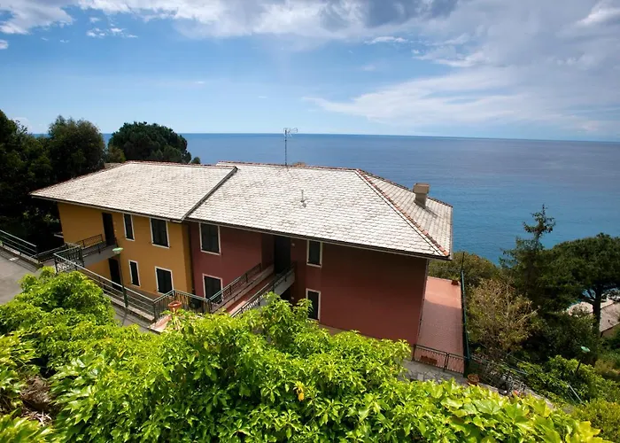 Apartman 081b) Historic Il Vigneto 49, Sea View, Balcony, Free Private Parking *